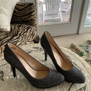 Nine West pumps